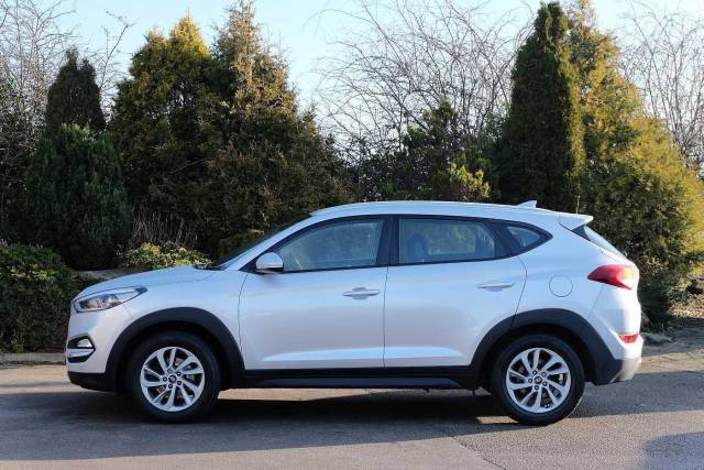 Hyundai Tucson 1.7 CRDI Blue Drive SE 2WD 5 Door Estate Diesel Silver