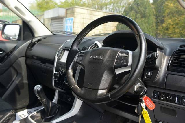 Isuzu D-max 1.9TD 4x4 Yukon Double Cab Pickup Double Cab Diesel Obsidian Grey