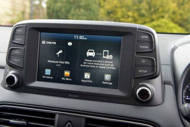 Hyundai Kona SUV 1.0 T-GDi (120ps) PLAY 2WD Hatchback Petrol Chalk White