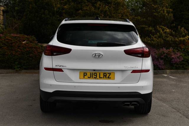 Hyundai Tucson 1.6CRDi Premium SE (2WD) DCT 5 Door Estate Diesel Polar White