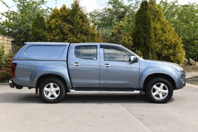 Isuzu D-max 2.5TD Yukon 4x4 Double Cab Pickup Double Cab Diesel Mineral Grey