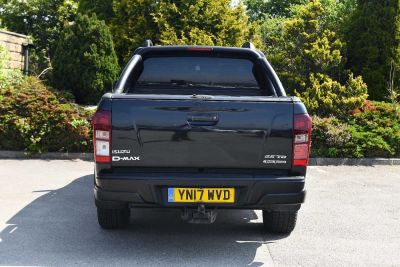 Isuzu D-max 2.5TD 4x4 Blade Double Cab Pickup Double Cab Diesel Cosmic Black