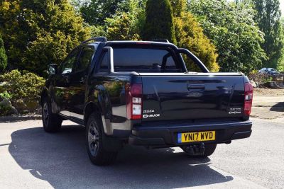 Isuzu D-max 2.5TD 4x4 Blade Double Cab Pickup Double Cab Diesel Cosmic Black