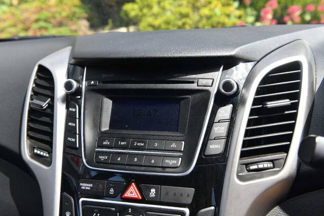Hyundai i30 1.4 Blue Drive SE 5dr Hatchback Petrol Continental Silver
