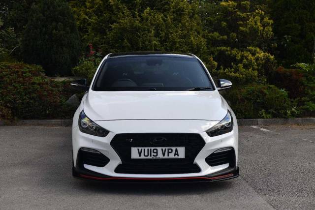 Hyundai i30 i30 2.0 T-GDi (275ps) N Performance Fastback Hatchback Petrol Polar White