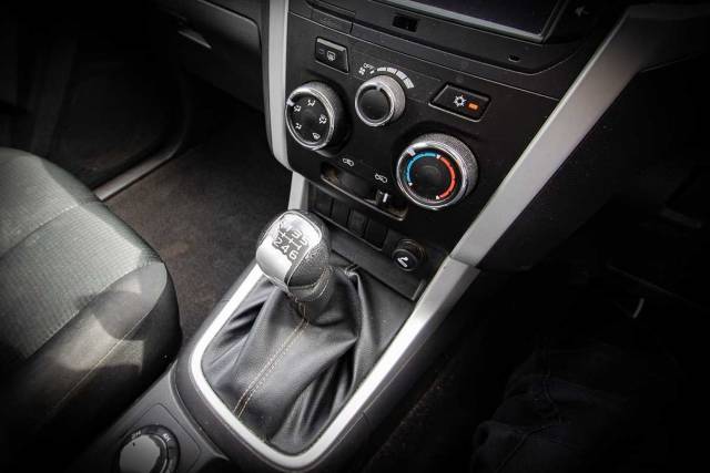 Isuzu D-max 1.9TD 4x4 Yukon Double Cab Pickup Pick-up Diesel Obsidian Grey