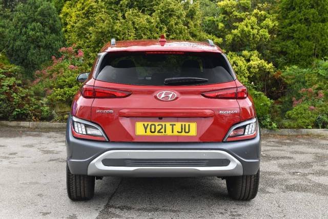 Hyundai Kona SUV 1.0 T-GDi (120ps) Premium 48 Volt MHEV Hatchback Petrol Pulse Red