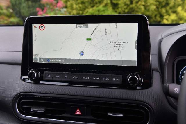 Hyundai Kona SUV 1.0 T-GDi (120ps) Premium 48 Volt MHEV Hatchback Petrol Pulse Red