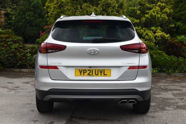 Hyundai Tucson 5Dr 1.6CRDi (136ps) SE Nav 48V Hybrid DCT Estate Diesel Platinum Silver