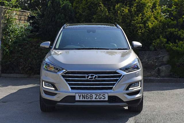 Hyundai Tucson 1.6CRDi Premium SE (2WD) 5 Door Estate Diesel White Sand
