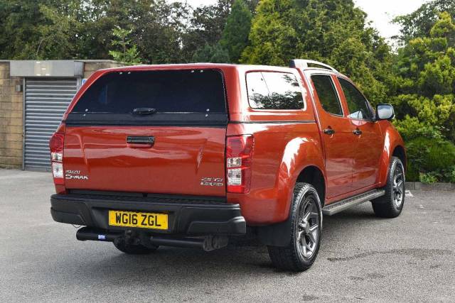Isuzu D-max 2.5TD 4x4 Blade Double Cab Pickup Pick-up Diesel Venetian Red