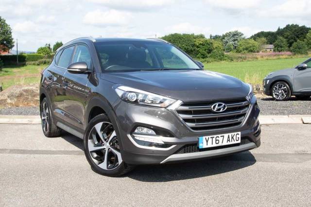 Hyundai Tucson 1.7 CRDi Blue Drive Sport Edition (2WD) 5Dr Estate Diesel Moonrock