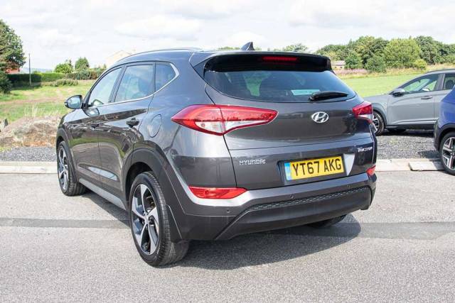 Hyundai Tucson 1.7 CRDi Blue Drive Sport Edition (2WD) 5Dr Estate Diesel Moonrock
