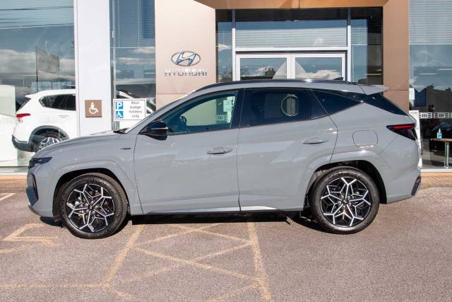 Hyundai Tucson 1.6 TGDi N Line S 5dr 2WD 4x4 vehicle Petrol Grey