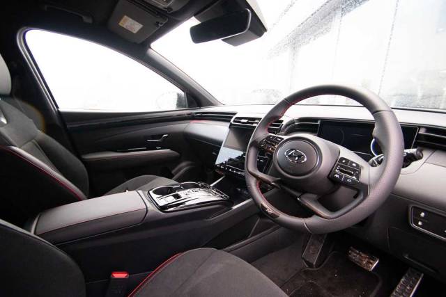 Hyundai Tucson 1.6 TGDi Plug-in Hybrid N Line 5dr 4WD Auto 4x4 vehicle Hybrid Shadow Gray
