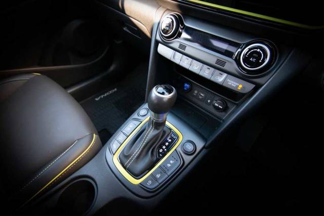 Hyundai Kona SUV 1.6 T-GDi (177ps) Premium GT 4WD Hatchback Petrol Acid Yellow