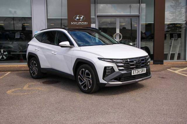 Hyundai Tucson 1.6T Hybrid Ultimate 5dr Auto Estate Petrol/Electric Hybrid WHITE