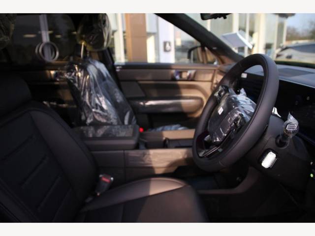 2025 Hyundai Santa Fe 1.6 h T-GDi Calligraphy Auto 4WD Euro 6 (s/s) 5dr