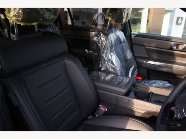 2025 Hyundai Santa Fe 1.6 h T-GDi Calligraphy Auto 4WD Euro 6 (s/s) 5dr