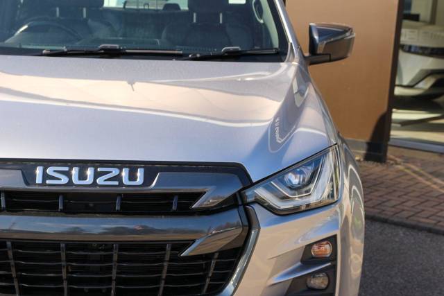 2023 Isuzu D-max 1.9 TD V-Cross 4WD Euro 6 (s/s) 4dr
