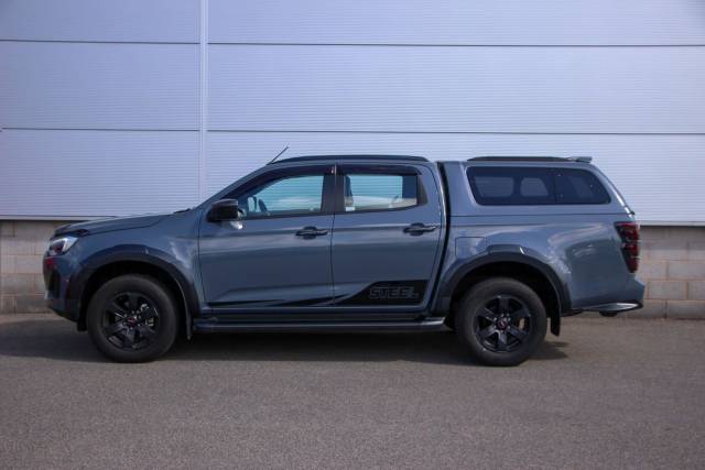 2025 Isuzu D-max 1.9 TD V-Cross Steel Edition Auto 4WD Euro 6 (s/s) 4dr
