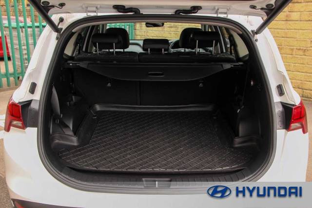 2023 Hyundai Santa Fe 1.6 TGDi Hybrid Ultimate 5dr 4WD Auto