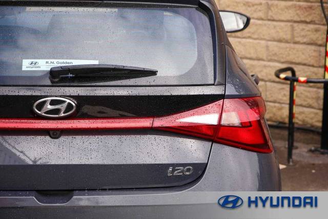 2021 Hyundai i20 1.0T GDi 48V MHD SE Connect 5dr DCT