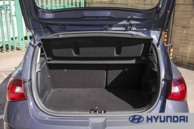 2020 Hyundai i20 1.0T GDi 48V MHD SE Connect 5dr