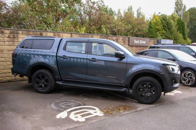 2025 Isuzu D-max 1.9 TD V-Cross 4WD Euro 6 (s/s) 4dr