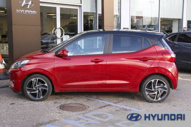 2022 Hyundai i10 1.0 MPi Premium 5dr Auto