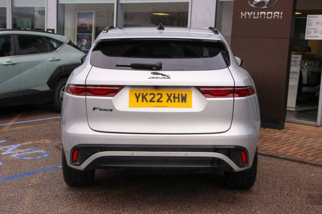 2022 Jaguar F-Pace 2.0 D200 R-Dynamic Black 5dr Auto AWD