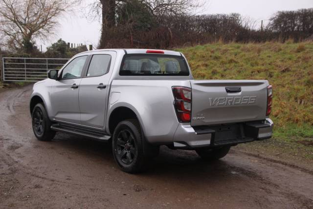 2025 Isuzu D-max 1.9 TD V-Cross Pickup Double Cab 4dr Diesel Auto 4WD Euro 6 (s/s) (164 ps)