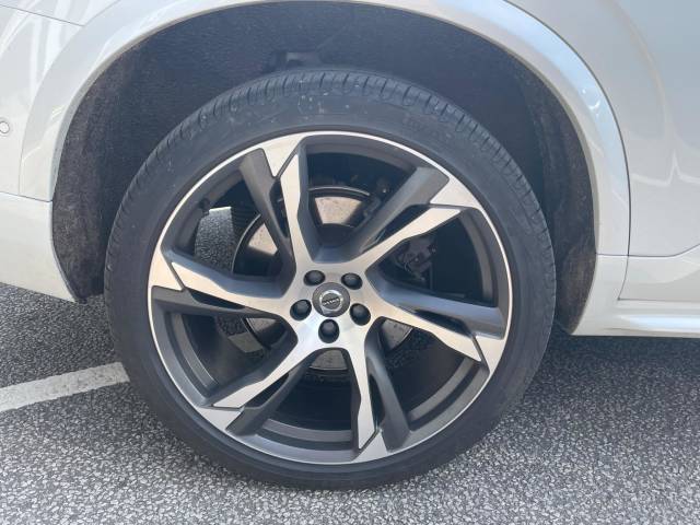 2021 Volvo XC90 2.0 T8 Recharge PHEV R DESIGN Pro 5dr AWD Auto