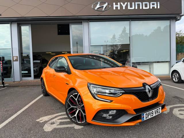 Renault Megane 1.8 300 Trophy 5dr Auto Hatchback Petrol ORANGE