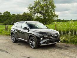 Hyundai TUCSON 1.6T Hybrid Black Line Auto Euro 6 (s/s) 5dr SUV Hybrid Abyss Black