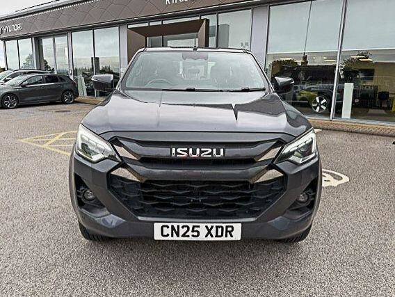 2025 Isuzu D-max 1.9 TD V-Cross Auto 4WD Euro 6 (s/s) 4dr