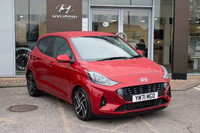 Hyundai i10 1.0 MPi Premium 5dr Hatchback Petrol RED