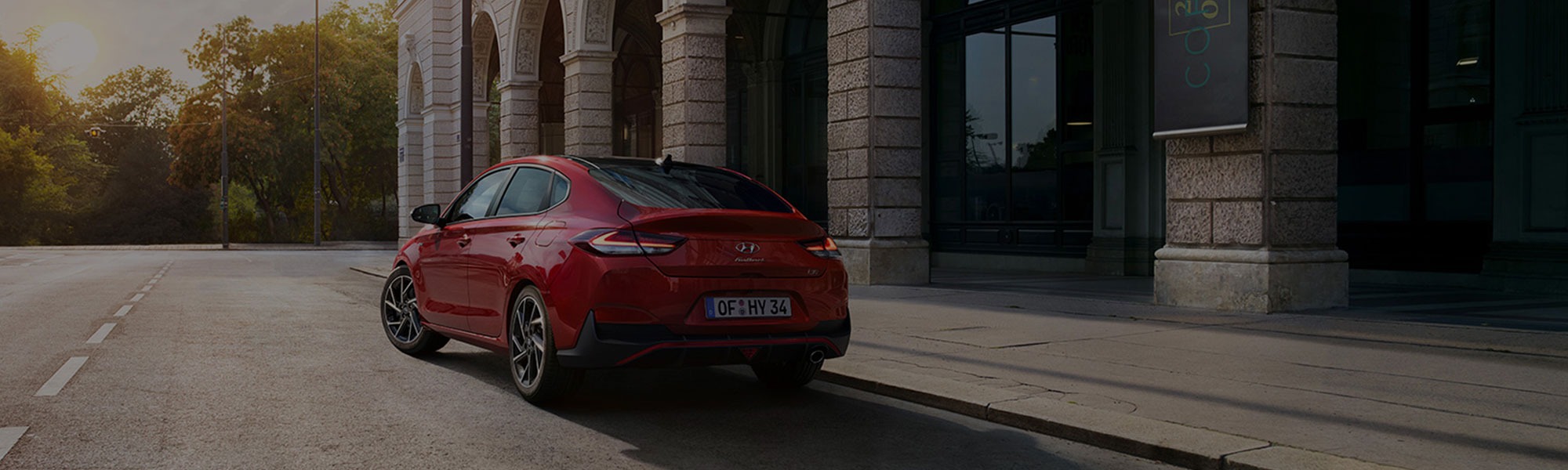 hyundai i30-fastback Banner